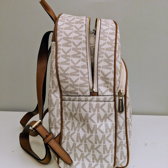 MICHAEL MICHAEL KORS SIGNATURE PVC ABBEY BACKPACK main image 8